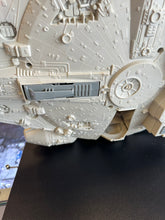Load image into Gallery viewer, Kenner 1981 Star Wars Millennium Falcon Incomplete with Box See Details
