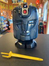 Load image into Gallery viewer, Bandai Power Rangers Zeo Auric The Conqueror (no key)
