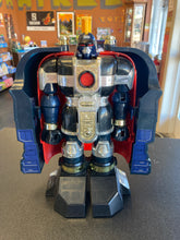 Load image into Gallery viewer, Bandai Power Rangers Zeo Auric The Conqueror (no key)
