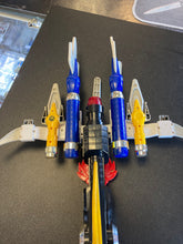 Load image into Gallery viewer, Bandai MMPR Power Blaster 5 Weapons in 1 (broken trigger)
