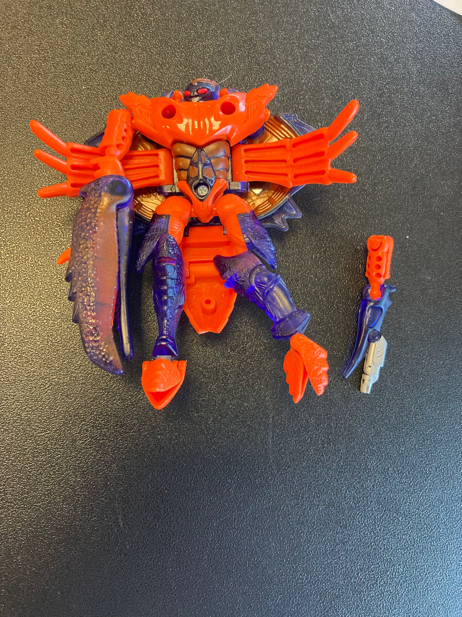 Beast Wars Razorclaw Transformers Beast Wars Razorclaw (broken arm) – Hitchhiker Toys