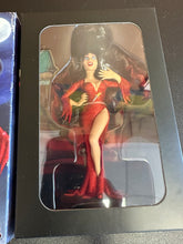 Load image into Gallery viewer, NECA TOONY TERRORS ELVIRAS HOUSE OF HORRORS THE HAUNTING BEGINS! FIGURE
