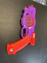 Load image into Gallery viewer, Bandai 1996 Saban Beetleborgs Sonic Laser Blaster (non - working)
