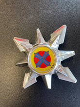 Load image into Gallery viewer, Bandai 1998 MMPR Voltron Lionforce (broken red lion hand)
