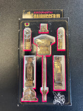 Load image into Gallery viewer, Kikoukantai Dairugger: XV Mecha Gold Figure
