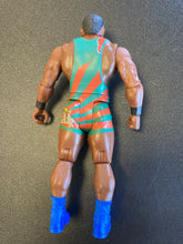 Load image into Gallery viewer, WWE Battle Pack The New Day Big E + Xavier Woods Series 63 (no pancakes)
