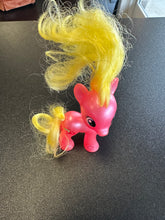 Load image into Gallery viewer, HASBRO 2010 My Little Pony Pearlescent Cherry Berry
