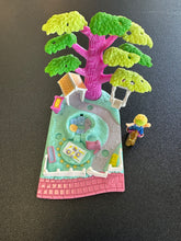 Load image into Gallery viewer, Bluebird Toys Polly Pocket 1994 Shady Tree
