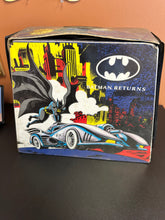 Load image into Gallery viewer, Tara Toy Batman Returns Collector Case Preowned No Tray
