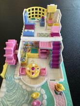 Load image into Gallery viewer, Bluebird Toys Polly Pocket 1994 Grandma’s Cottage No GMA
