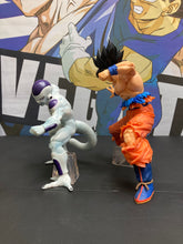 Load image into Gallery viewer, BANDAI MasterLise DragonBall VS Omnibus Z A Prize Son Goku &amp; Frieza
