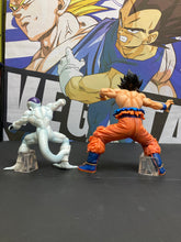 Load image into Gallery viewer, BANDAI MasterLise DragonBall VS Omnibus Z A Prize Son Goku &amp; Frieza
