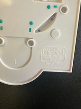 Load image into Gallery viewer, Bluebird Toys Polly Pocket 1994 Light Up Bridal Salon Incomplete
