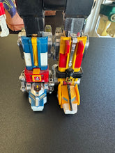Load image into Gallery viewer, Matchbox Diecast 1981 Voltron GB-36 5 Lions Lionbot w/ Sword &amp; Shield
