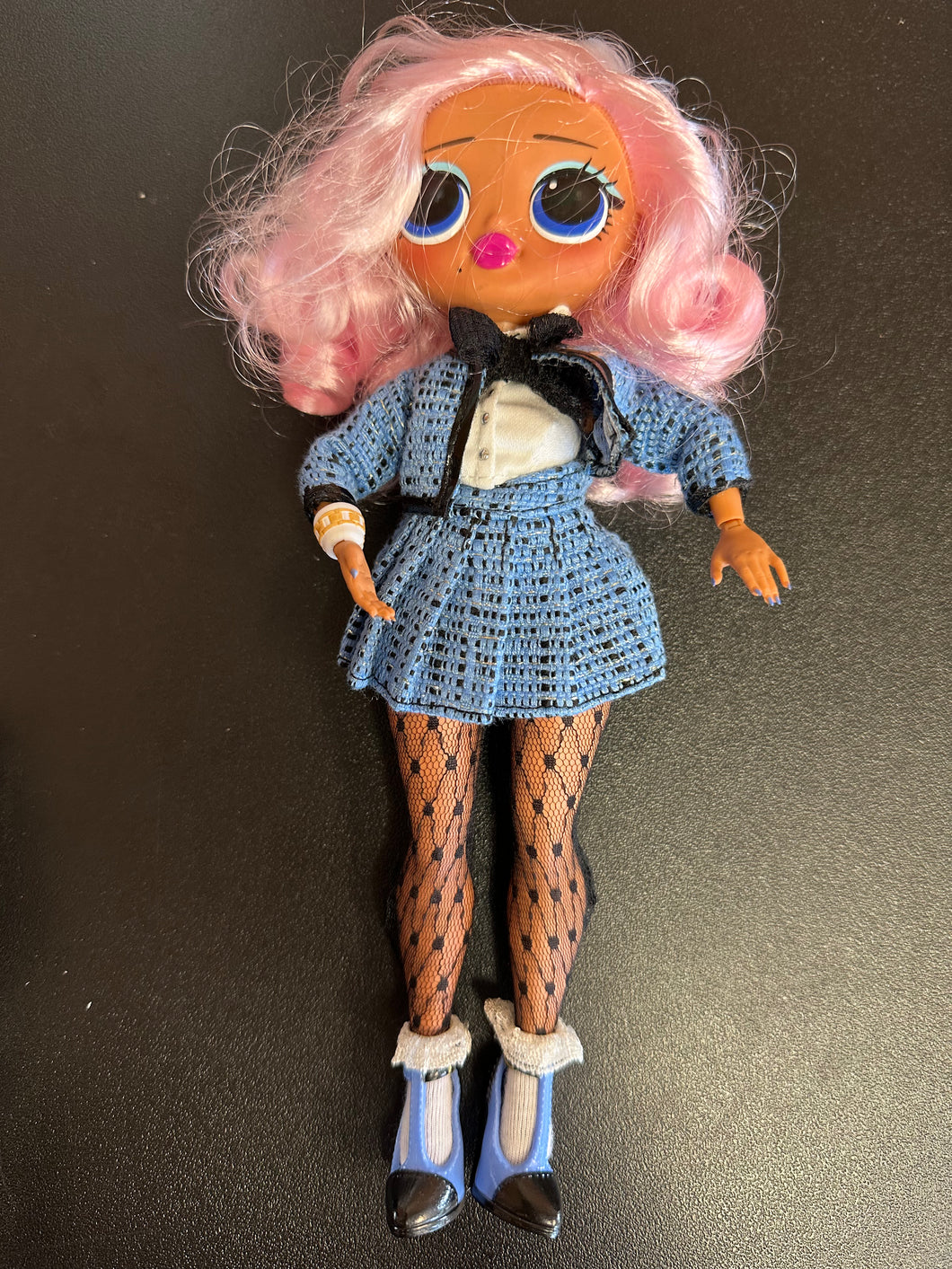 LOL Surprise OMG Uptown Girl Preowned Doll