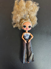Load image into Gallery viewer, LOL Surprise OMG Da Boss Queen Preowned Doll
