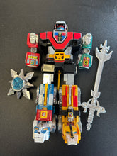 Load image into Gallery viewer, Bandai 1981 Y&amp;K Voltron Lionbot with Sword &amp; Shield No Hands
