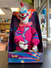 Load image into Gallery viewer, SPIRIT Killer Klowns From Outer Space Slim Side Stepper
