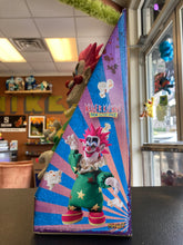 Load image into Gallery viewer, SPIRIT Killer Klowns From Outer Space Spikey Side Stepper
