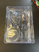 Load image into Gallery viewer, DIAMOND SELECT TOYS The Crow Collector’s Action Figure Preowned
