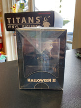 Load image into Gallery viewer, SPINATURES HALLOWEEN II Michael Myers Turntable Spinner Mini-Figure
