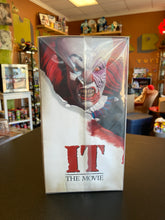 Load image into Gallery viewer, MEZCO TOYZ Designer Series IT The Movie Pennywise Figure
