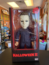 Load image into Gallery viewer, MEZCO TOYZ Designer Series Mega Scale HALLOWEEN II Michael Myers
