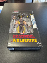 Load image into Gallery viewer, HASBRO MARVEL LEGENDS SERIES WOLVERINE (Brown Suit)
