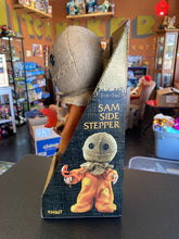 Load image into Gallery viewer, SPIRIT Trick ‘r Treat Sam Side Stepper
