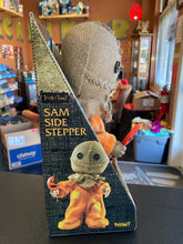 Load image into Gallery viewer, SPIRIT Trick ‘r Treat Sam Side Stepper
