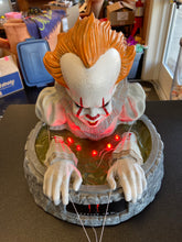 Load image into Gallery viewer, SPIRIT IT Chapter Two Pennywise Light Up Statue
