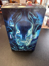 Load image into Gallery viewer, NECA ALIENS ULTIMATE EDITION BLUE FIGURE PREOWNED INCOMPLETE BROKEN ARM
