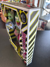 Load image into Gallery viewer, Monster High Boo-riginal Creeproduction Venus McFlytrap 2026
