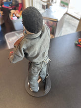 Load image into Gallery viewer, Sideshow Halloween Micheal Myers 1:6 Scale Bloody Custom Preowned
