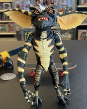 Load image into Gallery viewer, Neca Gremlins Ultimate Stripe (Complete)
