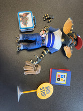 Load image into Gallery viewer, Neca Gremlins Ultimate Back To School Gremlin (complete)
