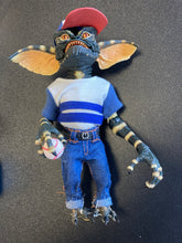 Load image into Gallery viewer, Neca Gremlins Ultimate Back To School Gremlin (complete)
