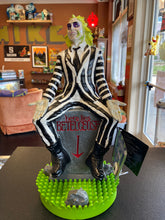 Load image into Gallery viewer, SPIRIT Beetlejuice Here Lies Betelgeuse Light Up Statue

