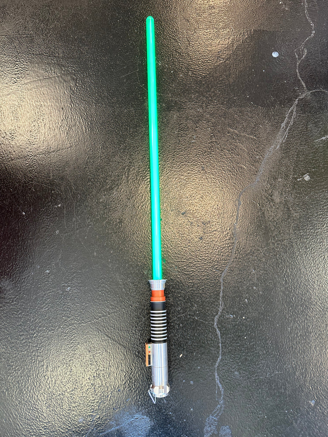 Hasbro Star Wars 2015 Luke Skywalker Light Saber #B8665 C-2945A Preowned
