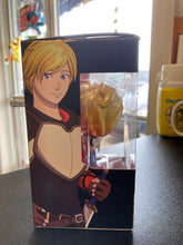 Load image into Gallery viewer, JAZWARES RWBY Jaune Arc Figure FYE Exclusive
