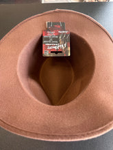 Load image into Gallery viewer, Suit Yourself Nightmare on Elm Street Freddy Krueger Costume Hat
