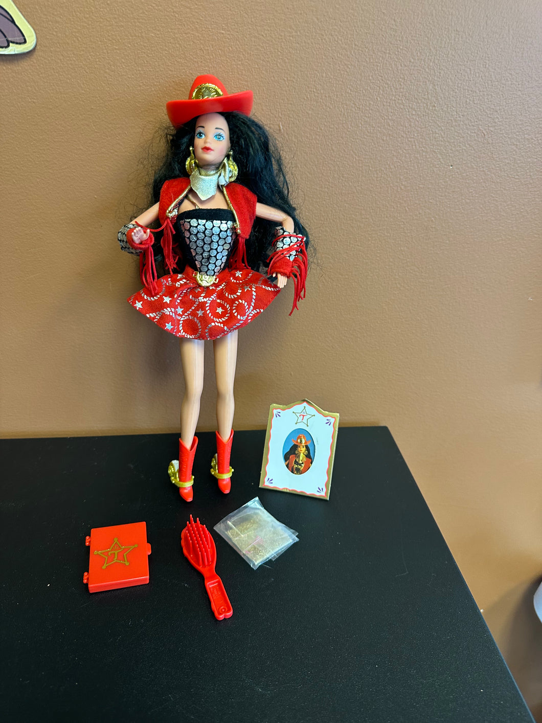 Mattel Western Star Barbie friend Tara Lynn with Accessories
