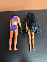 Load image into Gallery viewer, Disney Jasmine and Aladdin Water Jewel Magic Dolls
