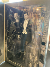 Load image into Gallery viewer, NECA Universal Monsters Ultimate Dracula Figure
