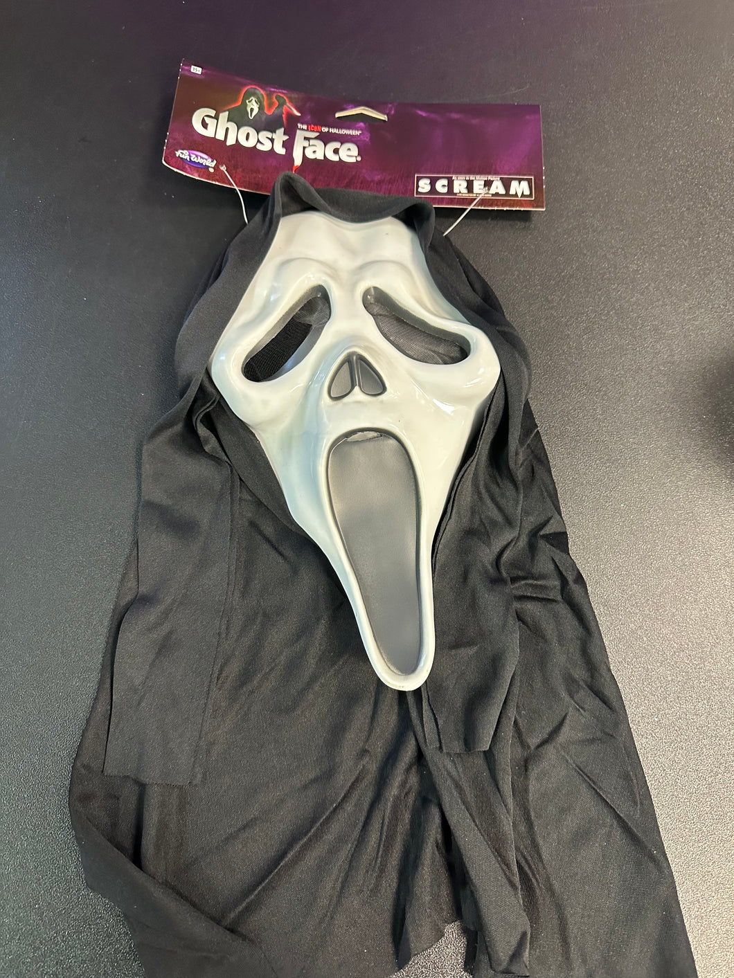 Fun World Ghost Face Scream Plastic Mask