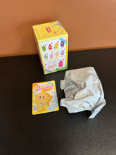 Load image into Gallery viewer, POP MART TELETUBBIES VIBRANCY BUTTER LAA-LAA PLUSH OPEN BOX
