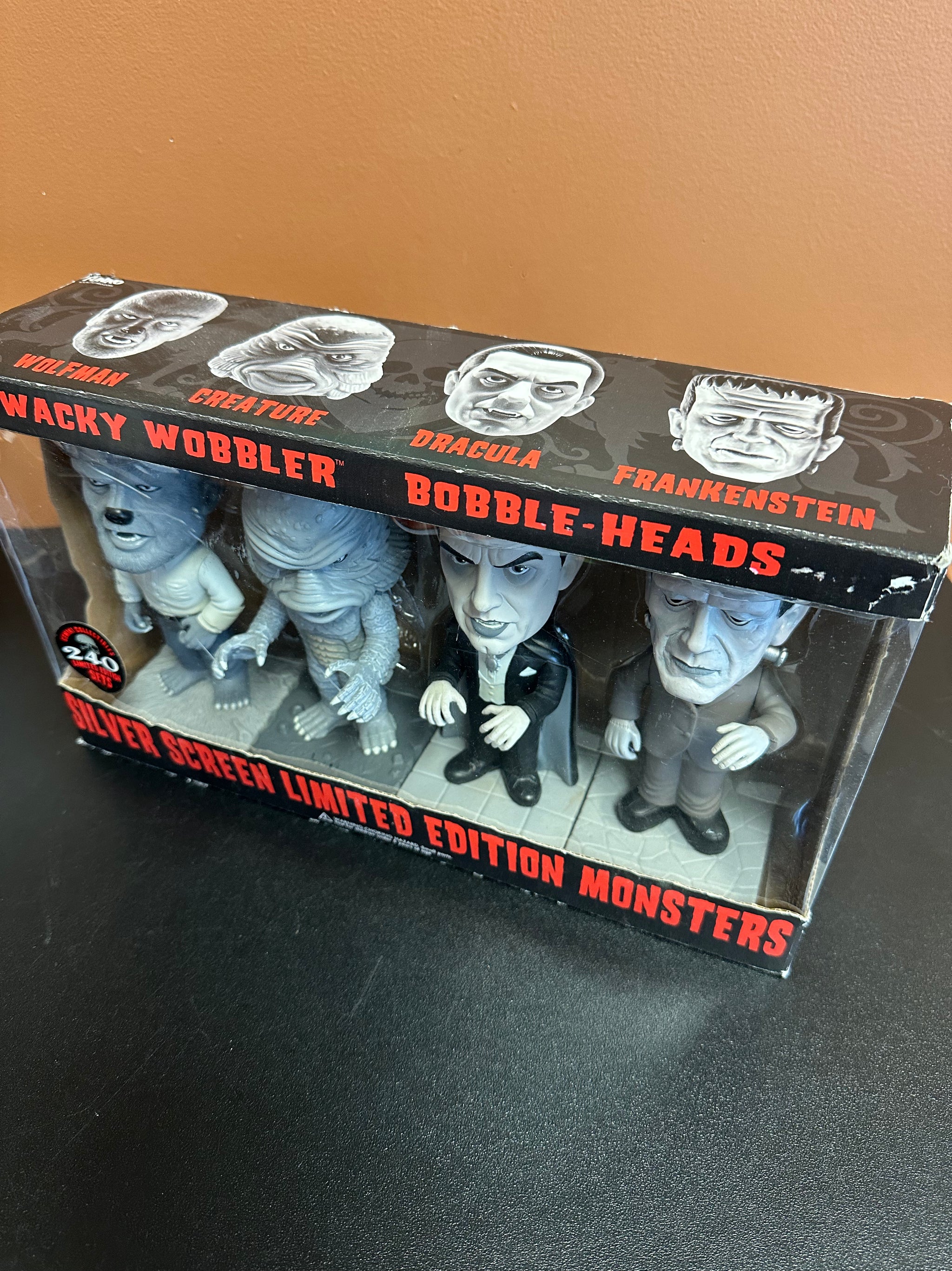 Wacky Wobbler Wild Bill 限定版フィギュア 2体セット FUNKO WACKY WOBBLER BOBBLE-HEADS SILVER SCREEN LIMITED
