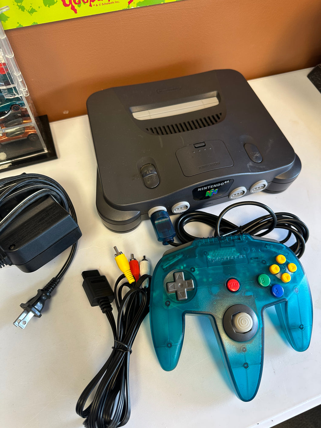 Nintendo N64 Control Deck NUS-001(USA) with 1 wired controller PREOWNED