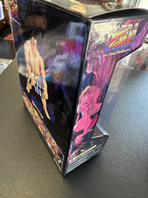 Load image into Gallery viewer, Jada Ultra Street Fighter II E. Honda Deluxe Action Figure
