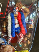 Load image into Gallery viewer, Mattel WWE Elite Series 101 Mr. America Hulk Hogan CHASE Figure
